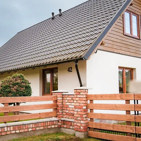 Caloroczny Na Kaszubach Ii Blizniak Lipusz