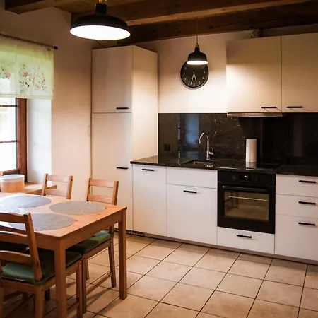 Caloroczny Na Kaszubach Ii Blizniak بيت للعطل *