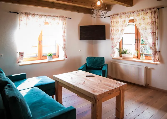 Caloroczny Na Kaszubach Ii Blizniak Lipusz